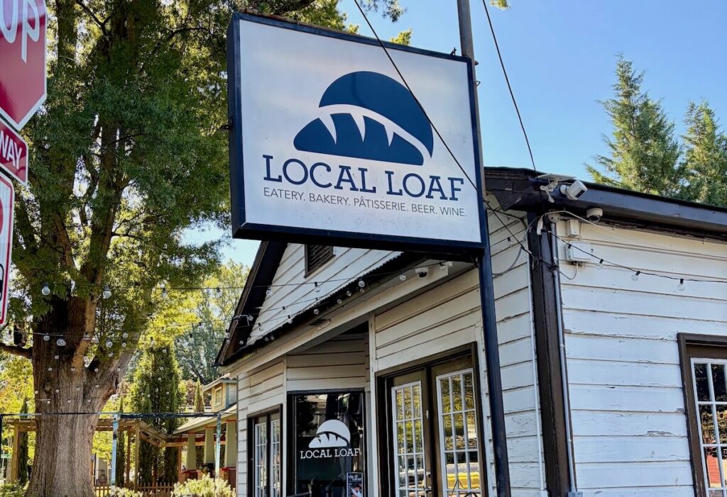 31-year-old DINKS making $550K purchase 2 Lake Norman rentals for cash flow