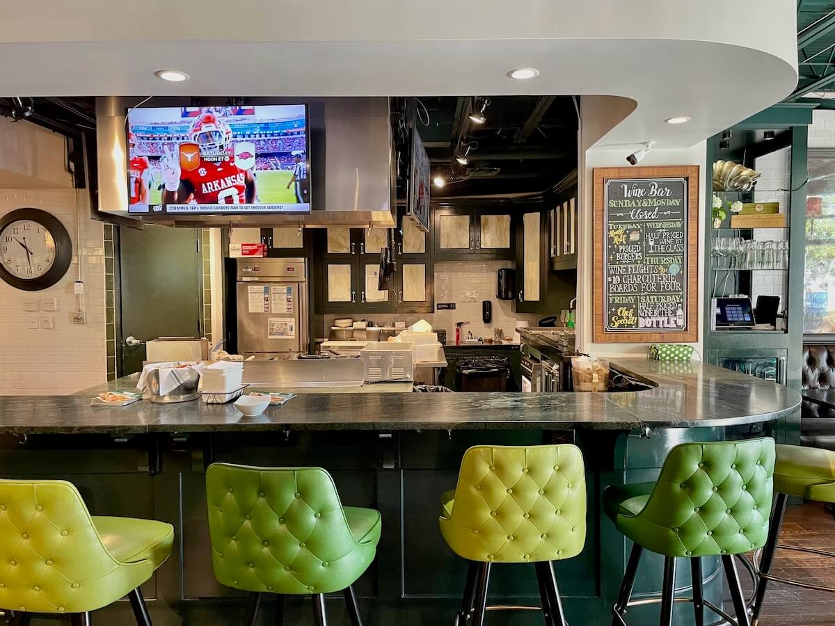 reids-myers-park-bar charlotte